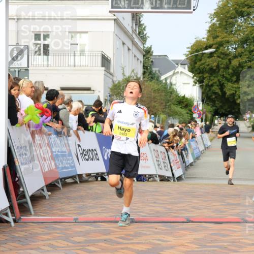 31.08.2025 - 21. Blankeneser Heldenlauf Strokosch-Dieckow http://msf.ph/oto/8648665 31.08.2025 10:17:45 Ziel 2420, 2403 meine-sportfotos.de
