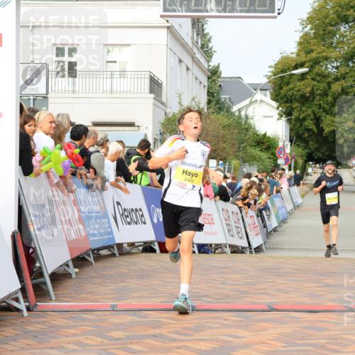 31.08.2025 - 21. Blankeneser Heldenlauf Strokosch-Dieckow http://msf.ph/oto/8648679 31.08.2025 10:17:44 Ziel 2420, 2403 meine-sportfotos.de