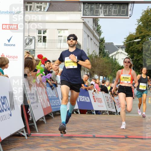 31.08.2025 - 21. Blankeneser Heldenlauf Strokosch-Dieckow http://msf.ph/oto/8648765 31.08.2025 10:17:29 Ziel 2019, 2270, 2020, 2005 meine-sportfotos.de