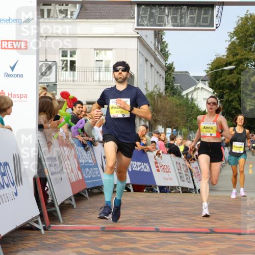 31.08.2025 - 21. Blankeneser Heldenlauf Strokosch-Dieckow http://msf.ph/oto/8648767 31.08.2025 10:17:29 Ziel 2019, 2270, 2020, 2005 meine-sportfotos.de