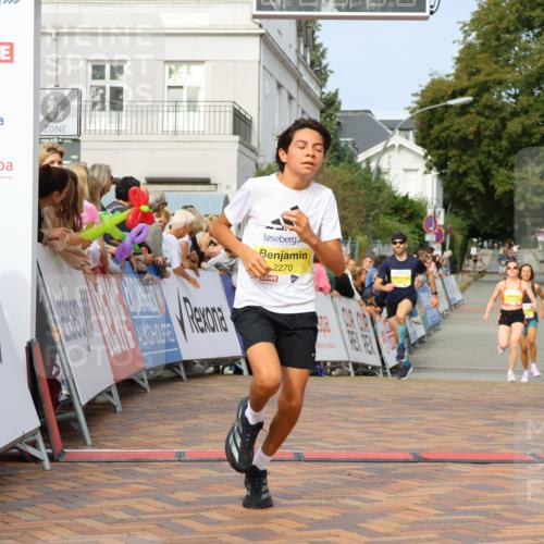 31.08.2025 - 21. Blankeneser Heldenlauf Strokosch-Dieckow http://msf.ph/oto/8648785 31.08.2025 10:17:26 Ziel 2019, 2270, 2005 meine-sportfotos.de