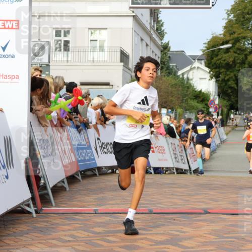 31.08.2025 - 21. Blankeneser Heldenlauf Strokosch-Dieckow http://msf.ph/oto/8648789 31.08.2025 10:17:26 Ziel 2019, 2270, 2005 meine-sportfotos.de