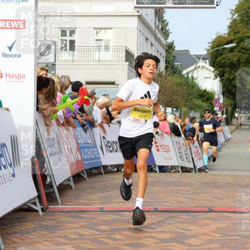 31.08.2025 - 21. Blankeneser Heldenlauf Strokosch-Dieckow http://msf.ph/oto/8648791 31.08.2025 10:17:26 Ziel 2019, 2270, 2005 meine-sportfotos.de