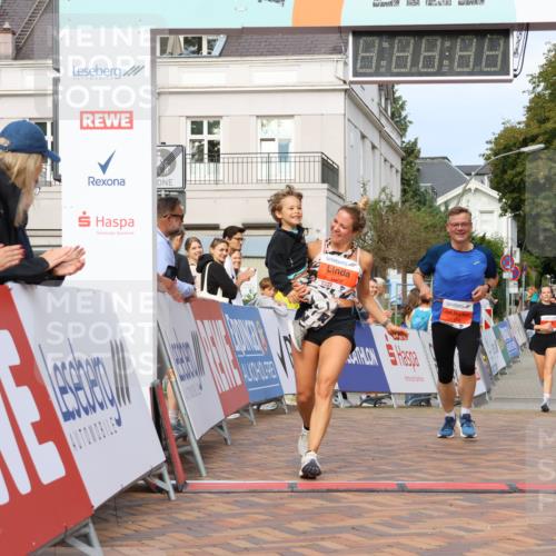 31.08.2025 - 21. Blankeneser Heldenlauf Strokosch-Dieckow http://msf.ph/oto/8648843 31.08.2025 09:46:57 Ziel 1114, 1029, 1002 meine-sportfotos.de