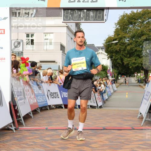 31.08.2025 - 21. Blankeneser Heldenlauf Strokosch-Dieckow http://msf.ph/oto/8648844 31.08.2025 10:16:36 Ziel 2745, 2470 meine-sportfotos.de