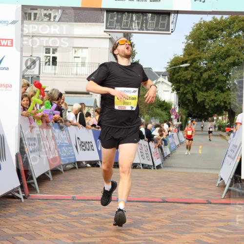 31.08.2025 - 21. Blankeneser Heldenlauf Strokosch-Dieckow http://msf.ph/oto/8648925 31.08.2025 10:16:09 Ziel 2023, 2312 meine-sportfotos.de