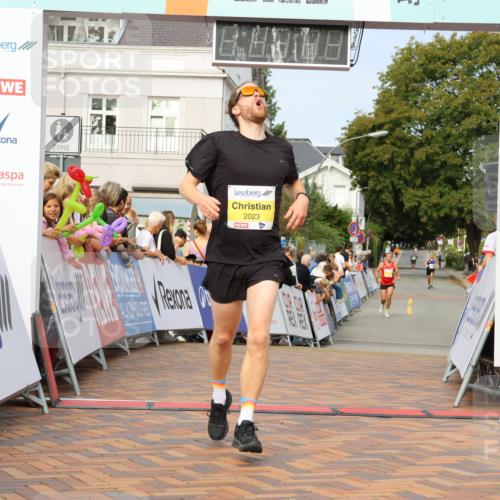 31.08.2025 - 21. Blankeneser Heldenlauf Strokosch-Dieckow http://msf.ph/oto/8648926 31.08.2025 10:16:09 Ziel 2023, 2312 meine-sportfotos.de