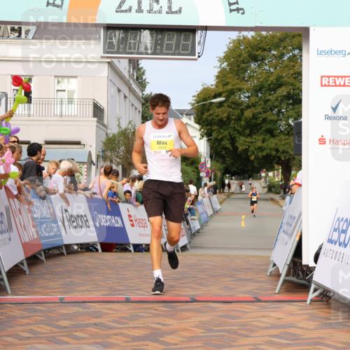 31.08.2025 - 21. Blankeneser Heldenlauf Strokosch-Dieckow http://msf.ph/oto/8649003 31.08.2025 10:15:40 Ziel 2015 meine-sportfotos.de