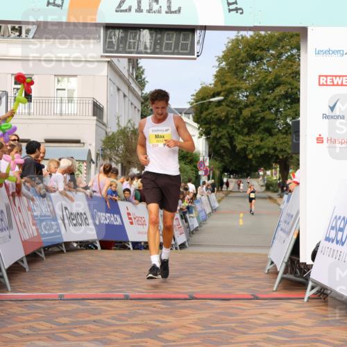 31.08.2025 - 21. Blankeneser Heldenlauf Strokosch-Dieckow http://msf.ph/oto/8649005 31.08.2025 10:15:40 Ziel 2015 meine-sportfotos.de