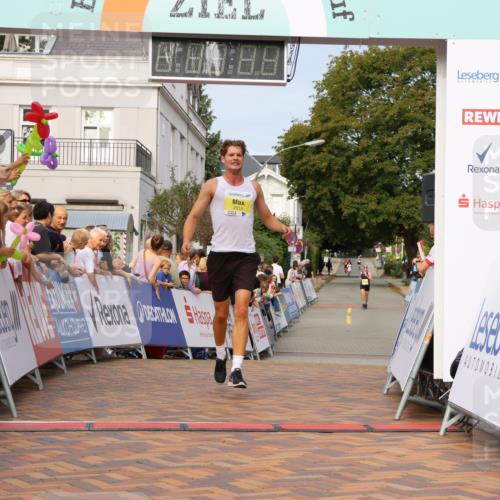31.08.2025 - 21. Blankeneser Heldenlauf Strokosch-Dieckow http://msf.ph/oto/8649011 31.08.2025 10:15:39 Ziel 2015 meine-sportfotos.de
