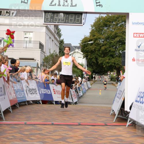 31.08.2025 - 21. Blankeneser Heldenlauf Strokosch-Dieckow http://msf.ph/oto/8649014 31.08.2025 10:15:39 Ziel 2015 meine-sportfotos.de