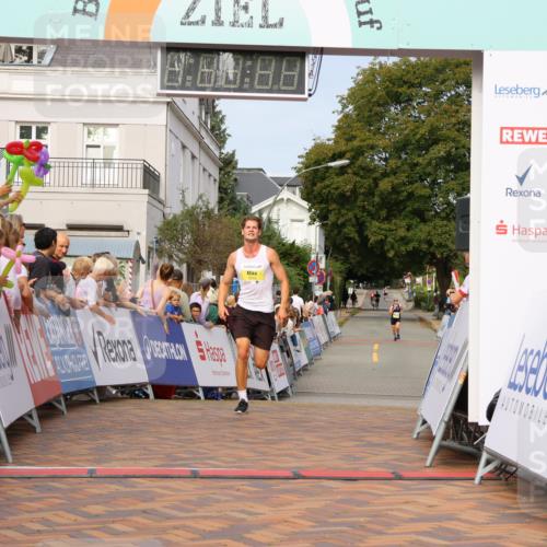 31.08.2025 - 21. Blankeneser Heldenlauf Strokosch-Dieckow http://msf.ph/oto/8649023 31.08.2025 10:15:38 Ziel 2015 meine-sportfotos.de