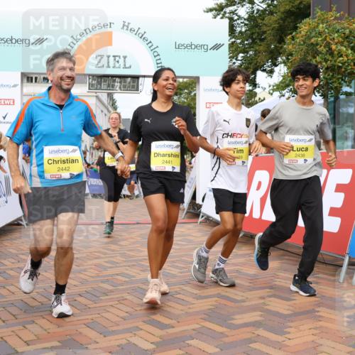 31.08.2025 - 21. Blankeneser Heldenlauf Strokosch-Dieckow http://msf.ph/oto/8649054 31.08.2025 10:34:48 Ziel 2524, 2244, 2021, 2214, 2215, 2655, 2298, 2488, 2438, 2439, 2349, 2441, 2442, 2350, 2048 meine-sportfotos.de
