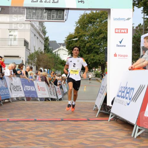 31.08.2025 - 21. Blankeneser Heldenlauf Strokosch-Dieckow http://msf.ph/oto/8649077 31.08.2025 10:15:03 Ziel 2572, 2332 meine-sportfotos.de