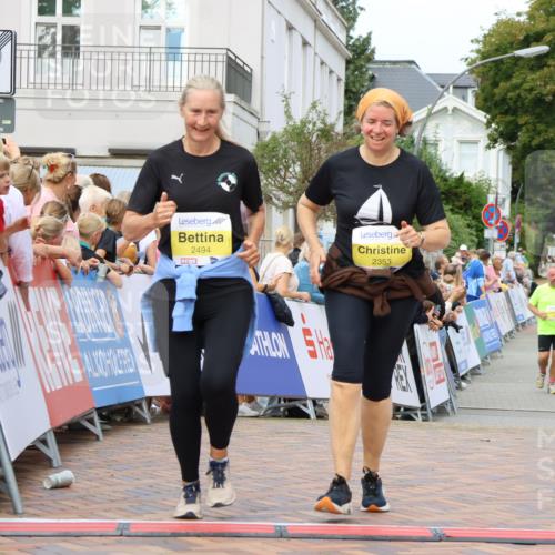 31.08.2025 - 21. Blankeneser Heldenlauf Strokosch-Dieckow http://msf.ph/oto/8649479 31.08.2025 10:46:58 Ziel 2327, 2389, 2494, 2353 meine-sportfotos.de