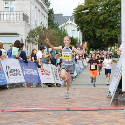 31.08.2025 - 21. Blankeneser Heldenlauf Strokosch-Dieckow http://msf.ph/oto/8649667 31.08.2025 10:32:12 Ziel 2418 meine-sportfotos.de