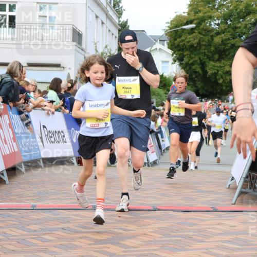31.08.2025 - 21. Blankeneser Heldenlauf Strokosch-Dieckow http://msf.ph/oto/8649916 31.08.2025 10:31:22 Ziel 2551, 2776, 2307, 2097, 2649, 2647, 2399, 2103, 2274 meine-sportfotos.de