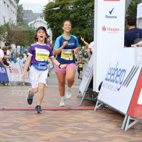 31.08.2025 - 21. Blankeneser Heldenlauf Strokosch-Dieckow http://msf.ph/oto/8650040 31.08.2025 10:31:17 Ziel 2437, 2324, 2551, 2121, 2307, 2649, 2647, 2399, 2103 meine-sportfotos.de