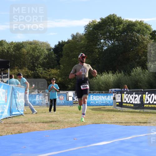 31.08.2025 - Elbe Triathlon Hamburg Strokosch-Dieckow http://msf.ph/oto/8650250 31.08.2025 09:56:47 Ziel 206 meine-sportfotos.de