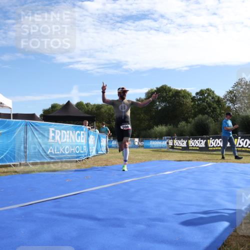 31.08.2025 - Elbe Triathlon Hamburg Strokosch-Dieckow http://msf.ph/oto/8650254 31.08.2025 09:56:49 Ziel 206 meine-sportfotos.de