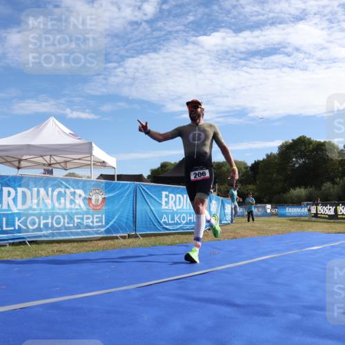 31.08.2025 - Elbe Triathlon Hamburg Strokosch-Dieckow http://msf.ph/oto/8650257 31.08.2025 09:56:49 Ziel 206 meine-sportfotos.de