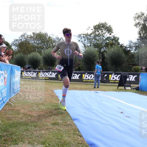 31.08.2025 - Elbe Triathlon Hamburg Strokosch-Dieckow http://msf.ph/oto/8650327 31.08.2025 10:08:43 Ziel 196 meine-sportfotos.de