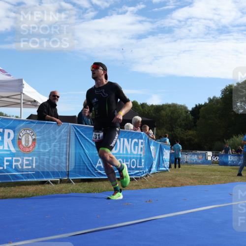 31.08.2025 - Elbe Triathlon Hamburg Strokosch-Dieckow http://msf.ph/oto/8650368 31.08.2025 10:14:31 Ziel 231 meine-sportfotos.de