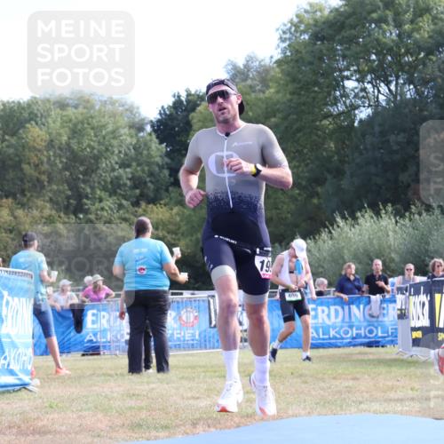 31.08.2025 - Elbe Triathlon Hamburg Strokosch-Dieckow http://msf.ph/oto/8650387 31.08.2025 10:15:58 Ziel 199 meine-sportfotos.de