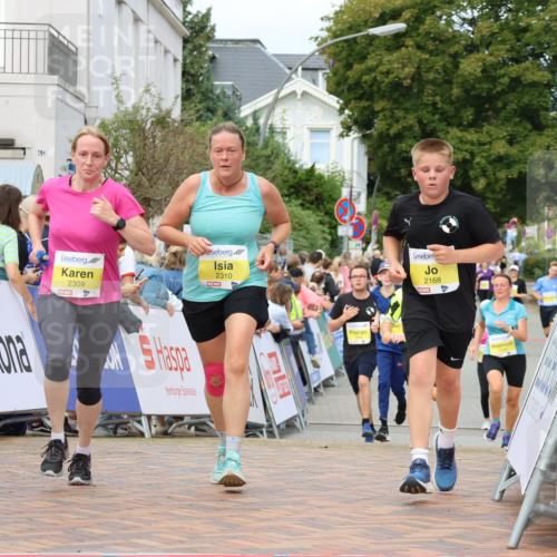 31.08.2025 - 21. Blankeneser Heldenlauf Strokosch-Dieckow http://msf.ph/oto/8650400 31.08.2025 10:30:50 Ziel 2179, 2279, 2168, 2206, 2309, 2310 meine-sportfotos.de