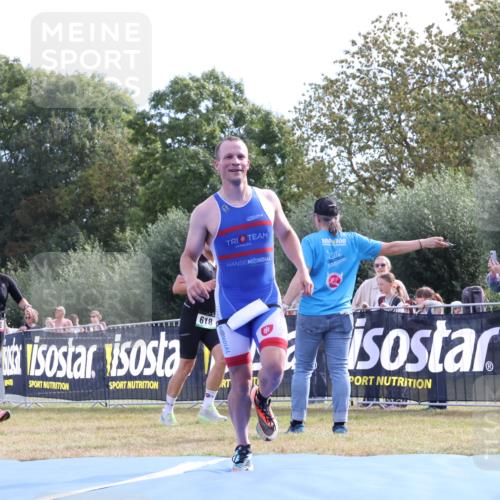 31.08.2025 - Elbe Triathlon Hamburg Strokosch-Dieckow http://msf.ph/oto/8650416 31.08.2025 10:18:07 Ziel 354 meine-sportfotos.de