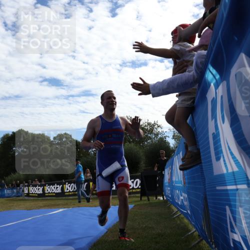 31.08.2025 - Elbe Triathlon Hamburg Strokosch-Dieckow http://msf.ph/oto/8650420 31.08.2025 10:18:09 Ziel 354 meine-sportfotos.de