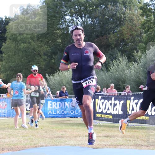 31.08.2025 - Elbe Triathlon Hamburg Strokosch-Dieckow http://msf.ph/oto/8650425 31.08.2025 10:18:37 Ziel 167 meine-sportfotos.de