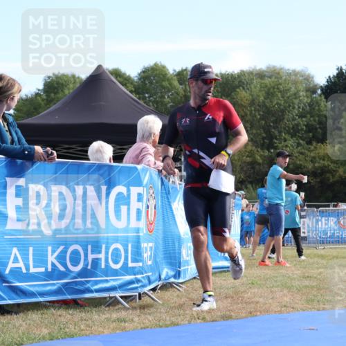 31.08.2025 - Elbe Triathlon Hamburg Strokosch-Dieckow http://msf.ph/oto/8650429 31.08.2025 10:19:11 Ziel 237 meine-sportfotos.de