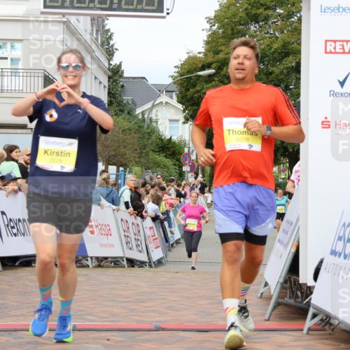 31.08.2025 - 21. Blankeneser Heldenlauf Strokosch-Dieckow http://msf.ph/oto/8650433 31.08.2025 10:30:46 Ziel 2179, 2279, 2102 meine-sportfotos.de