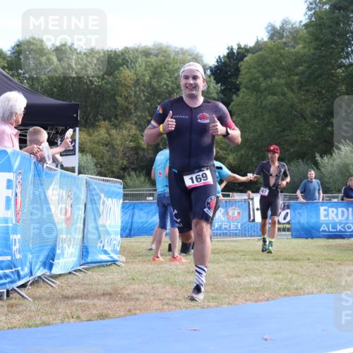 31.08.2025 - Elbe Triathlon Hamburg Strokosch-Dieckow http://msf.ph/oto/8650446 31.08.2025 10:20:59 Ziel 169 meine-sportfotos.de