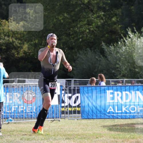 31.08.2025 - Elbe Triathlon Hamburg Strokosch-Dieckow http://msf.ph/oto/8650470 31.08.2025 09:55:21 Laufen 100, 100, 100, 207 meine-sportfotos.de