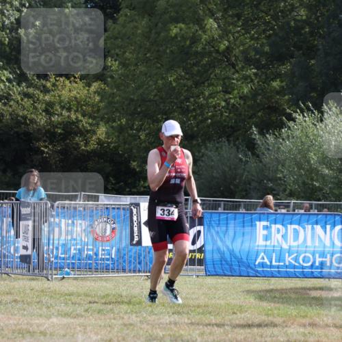 31.08.2025 - Elbe Triathlon Hamburg Strokosch-Dieckow http://msf.ph/oto/8650491 31.08.2025 09:55:34 Laufen 334 meine-sportfotos.de
