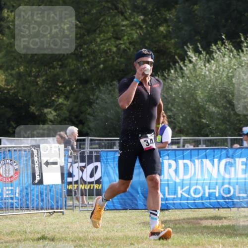 31.08.2025 - Elbe Triathlon Hamburg Strokosch-Dieckow http://msf.ph/oto/8650501 31.08.2025 09:56:07 Laufen 0, 700, 34 meine-sportfotos.de