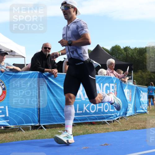 31.08.2025 - Elbe Triathlon Hamburg Strokosch-Dieckow http://msf.ph/oto/8650550 31.08.2025 10:23:32 Ziel 467 meine-sportfotos.de