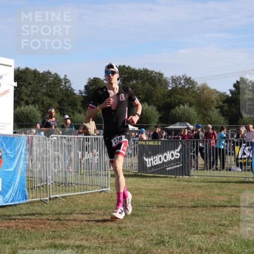 31.08.2025 - Elbe Triathlon Hamburg Strokosch-Dieckow http://msf.ph/oto/8650568 31.08.2025 09:29:51 Laufen 0, 2245, 238 meine-sportfotos.de