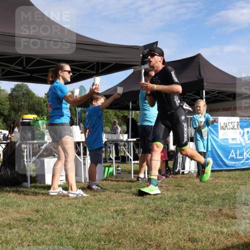 31.08.2025 - Elbe Triathlon Hamburg Strokosch-Dieckow http://msf.ph/oto/8650603 31.08.2025 09:33:13 Laufen 8 meine-sportfotos.de