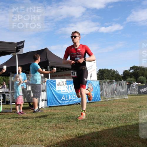 31.08.2025 - Elbe Triathlon Hamburg Strokosch-Dieckow http://msf.ph/oto/8650617 31.08.2025 09:34:10 Laufen 187 meine-sportfotos.de