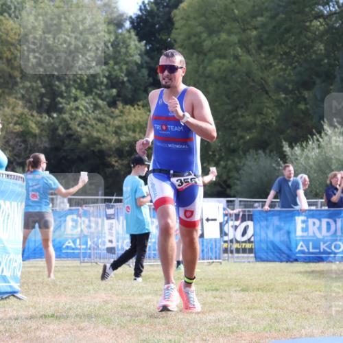 31.08.2025 - Elbe Triathlon Hamburg Strokosch-Dieckow http://msf.ph/oto/8650641 31.08.2025 10:26:01 Ziel 352, 355, 551 meine-sportfotos.de