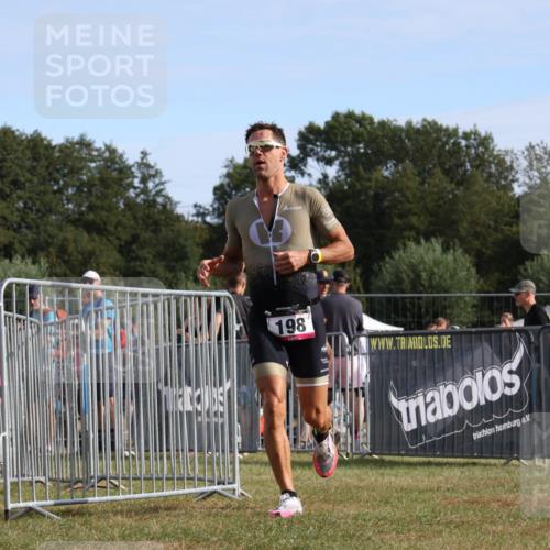 31.08.2025 - Elbe Triathlon Hamburg Strokosch-Dieckow http://msf.ph/oto/8650690 31.08.2025 09:37:29 Laufen 198 meine-sportfotos.de