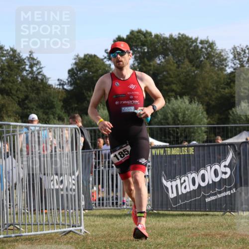 31.08.2025 - Elbe Triathlon Hamburg Strokosch-Dieckow http://msf.ph/oto/8650702 31.08.2025 09:37:36 Laufen 185 meine-sportfotos.de