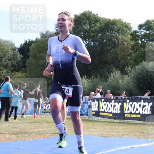 31.08.2025 - Elbe Triathlon Hamburg Strokosch-Dieckow http://msf.ph/oto/8650716 31.08.2025 10:26:22 Ziel 193, 197, 221, 274, 389 meine-sportfotos.de