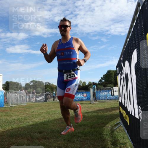 31.08.2025 - Elbe Triathlon Hamburg Strokosch-Dieckow http://msf.ph/oto/8650732 31.08.2025 09:39:28 Laufen 355 meine-sportfotos.de