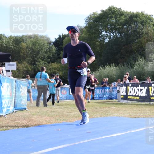 31.08.2025 - Elbe Triathlon Hamburg Strokosch-Dieckow http://msf.ph/oto/8650745 31.08.2025 10:26:26 Ziel 193, 197, 274, 369, 389 meine-sportfotos.de