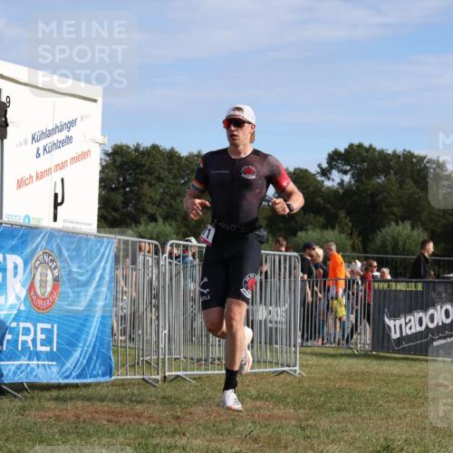 31.08.2025 - Elbe Triathlon Hamburg Strokosch-Dieckow http://msf.ph/oto/8650772 31.08.2025 09:41:21 Laufen 19 meine-sportfotos.de