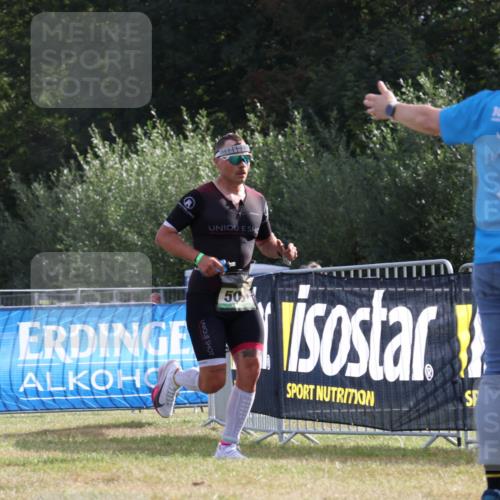 31.08.2025 - Elbe Triathlon Hamburg Strokosch-Dieckow http://msf.ph/oto/8650790 31.08.2025 09:50:18 Laufen 100, 100, 50, 50 meine-sportfotos.de